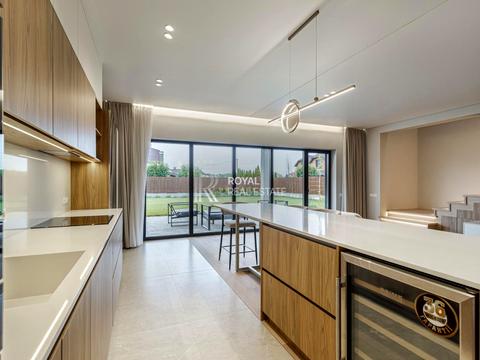 будинок за адресою Щаслива