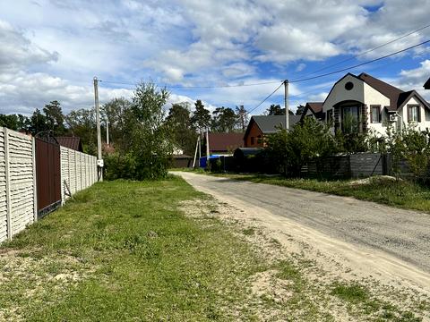 будинок за адресою Райдужна