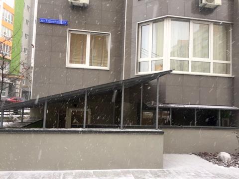 комерційна за адресою Європейська вул., 2-Б