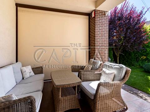 будинок за адресою Дніпровська вул.