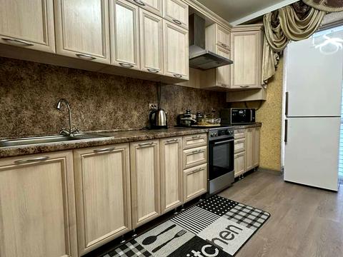 квартира за адресою В'ячеслава Чорновола вул., 91ф