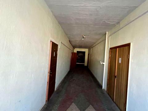 комерційна за адресою Залізнична, 8