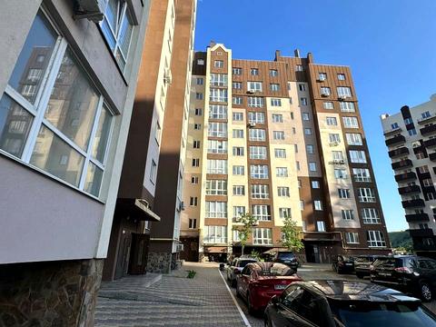 квартира за адресою Леоніда Каденюка, 18