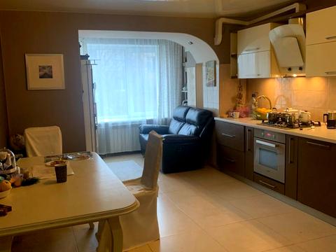 квартира за адресою Паркова вул., 75