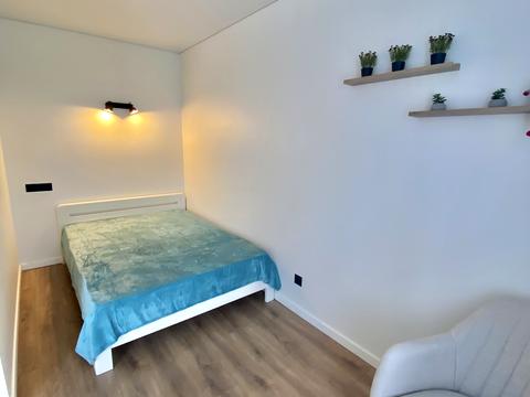 квартира за адресою Івана Білика вул. (Яблунева), 11