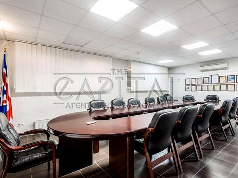 комерційна за адресою Григорія Гуляницького вул., 44-1
