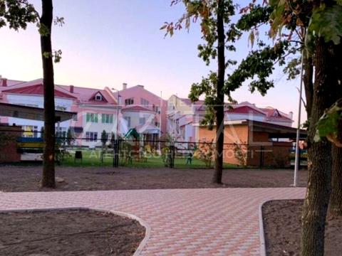 будинок за адресою Борщагівська вул.
