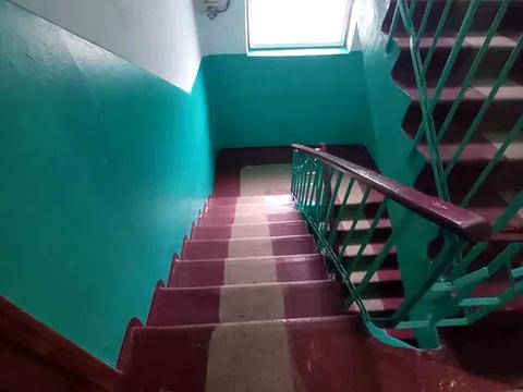 квартира за адресою с. Подвірки, Куряжська вул., 8