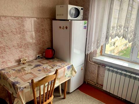 квартира за адресою Героїв полку "Азов" вул. (Маршала Малиновського), 32