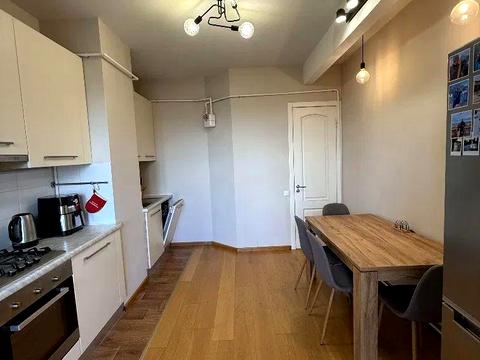квартира за адресою Данилевського вул., 32