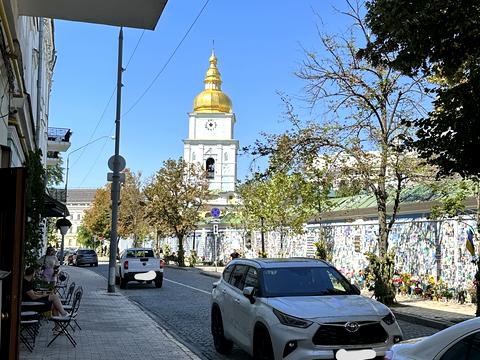 коммерческая по адресу Трёхсвятительская ул., 13
