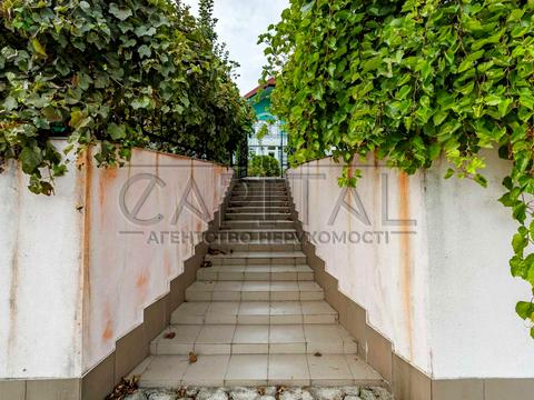 будинок за адресою Лісна