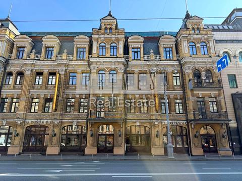 комерційна за адресою Велика Васильківська вул. (Червоноармійська), 1-3/2 а