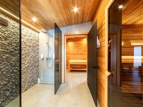 будинок за адресою Осіння, 2