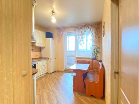 квартира за адресою Андрія Аболмасова вул. (Панельна), 7