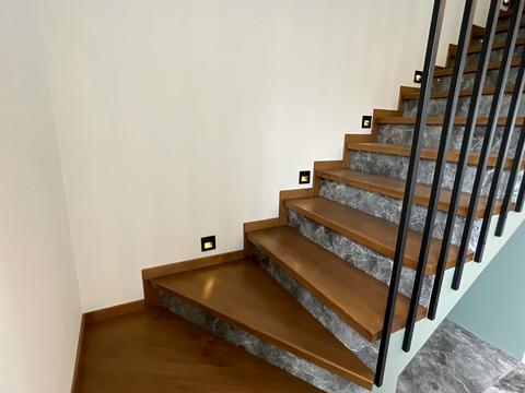 будинок за адресою Амосова вул.