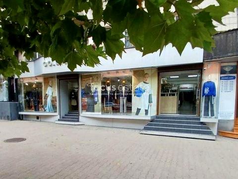 комерційна за адресою Велика Васильківська вул. (Червоноармійська), 131