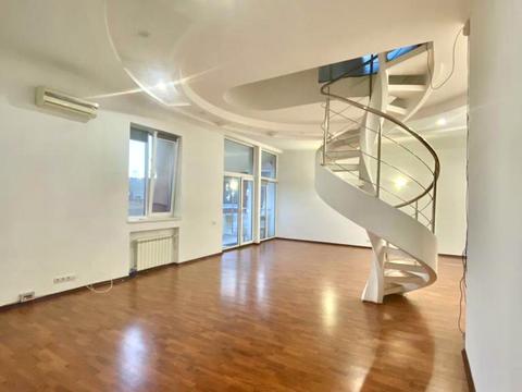 комерційна за адресою Велика Житомирська вул., 25/2