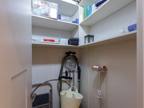 квартира за адресою Лабораторний пров., 6