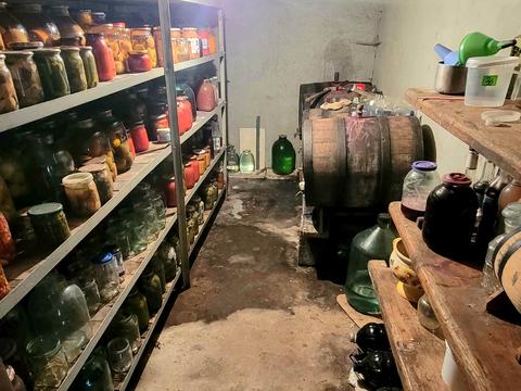 будинок за адресою Міжріччя