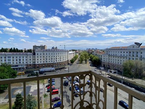квартира по адресу Вокзальная пл. (Петровского), 1