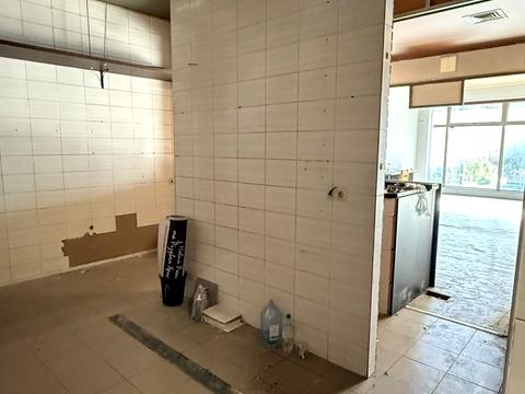 комерційна за адресою Антоновича вул. (Горького), 115