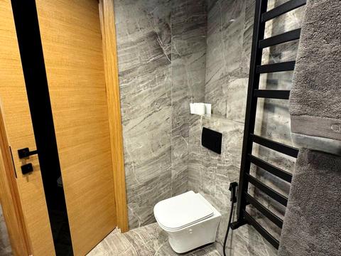 квартира за адресою Степана Бандери вул., 77-Б