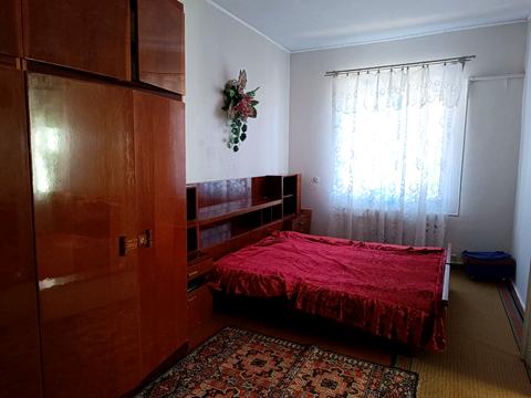 будинок за адресою с. Молодіжне, Виноградна