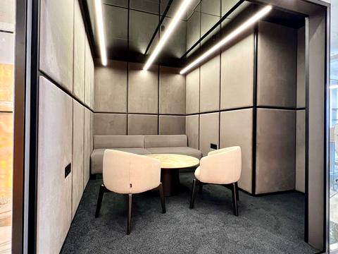 коммерческая по адресу Кловский спуск, 7a