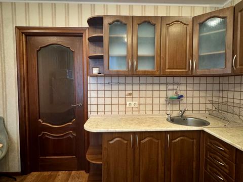 квартира по адресу Драгоманова ул., 8-А