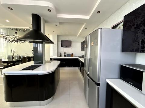 квартира за адресою Панаса Мирного вул., 17