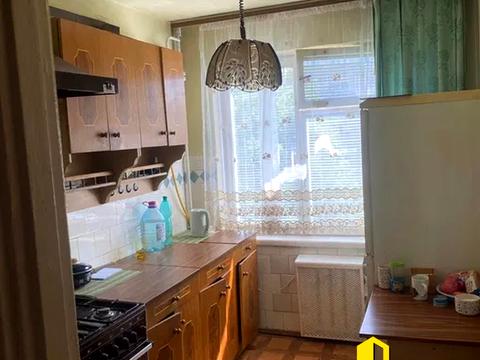 квартира за адресою Наукова вул., 52