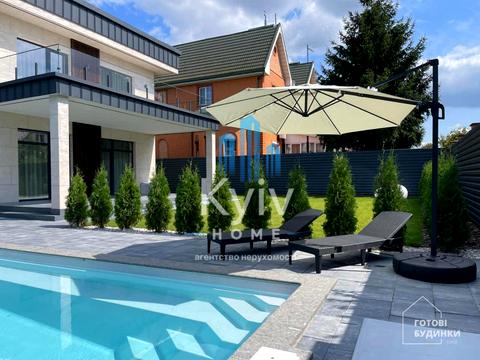 будинок за адресою Соборна вул. ()