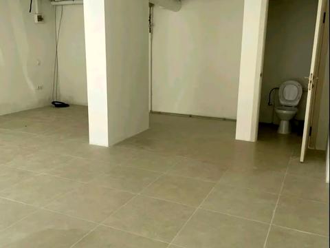 комерційна за адресою Малоголосківська вул., 44