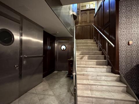 комерційна за адресою Панаса Мирного вул., 8