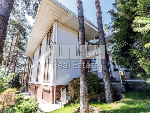 будинок за адресою Осіння