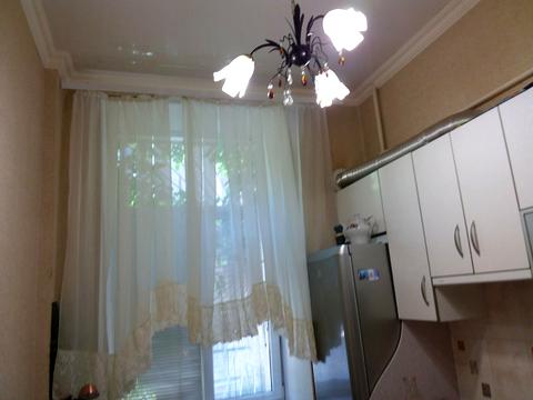 квартира за адресою Середньофонтанська вул., 10