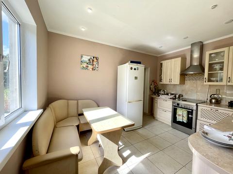 будинок за адресою Клубна вул., 95