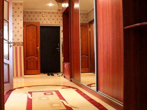 квартира за адресою Анни Ахматової вул., 35