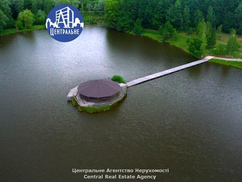 комерційна за адресою Вижницька, 1