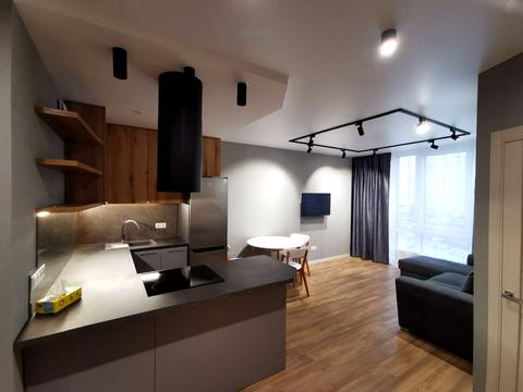 квартира за адресою Дніпровська набережна вул., 18-А