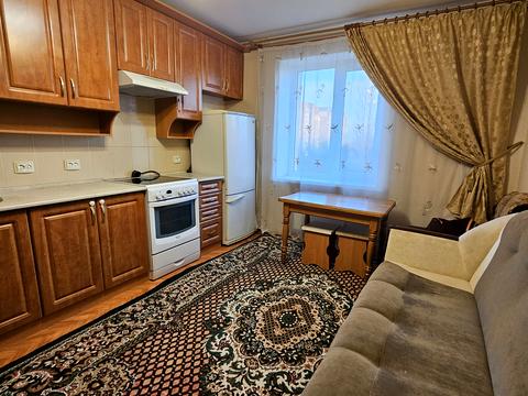 квартира за адресою Академіка Корольова вул., 24