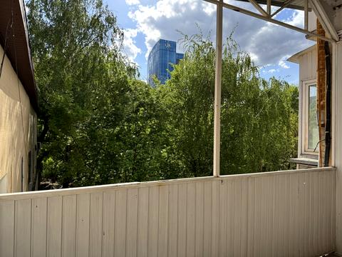 комерційна за адресою Саксаганського вул., 99