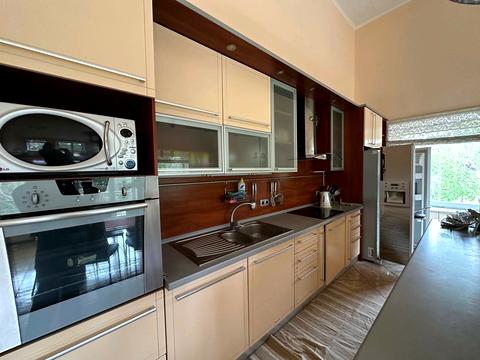 будинок за адресою Дзержинского, 8