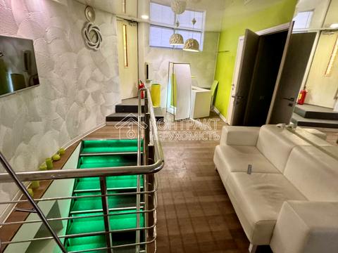 коммерческая по адресу Тринклера ул., 9