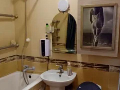 квартира за адресою Новодарницька вул., 30