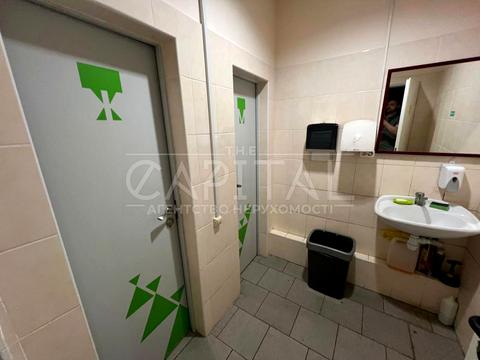 комерційна за адресою Ямська вул., 72