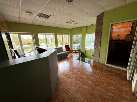 комерційна за адресою Волинська вул., 1