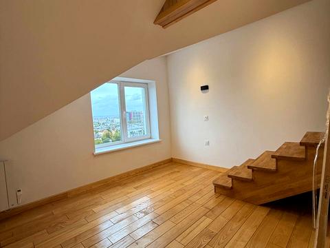 квартира по адресу Высочана ул., 18