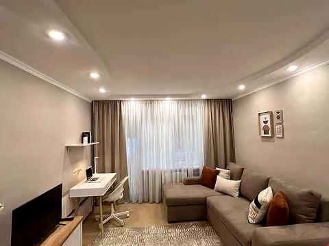 квартира за адресою Тополина вул., 20